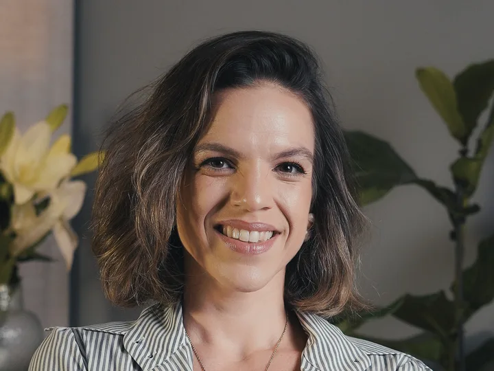 Vivian Motta — Fisioterapeuta · Reabilitação Abdominal